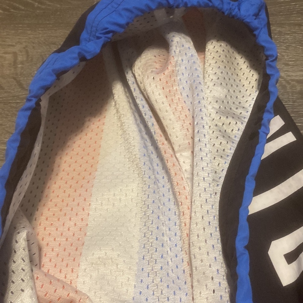 Victoria’s Secret Pink rain jacket size XS - Picture 4 of 5